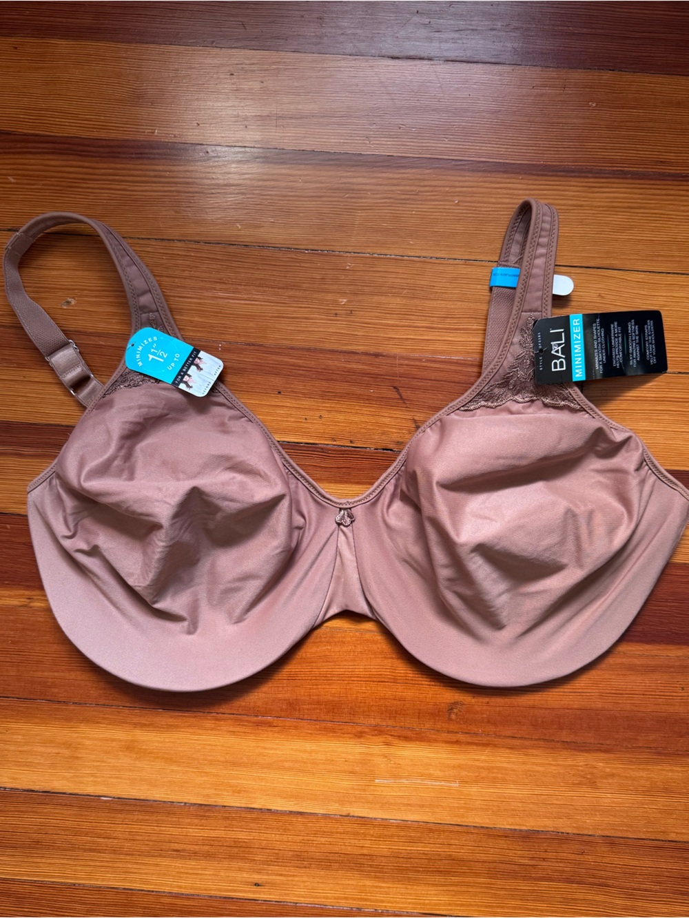 NWT Bali Minimizer Bra 38DDD